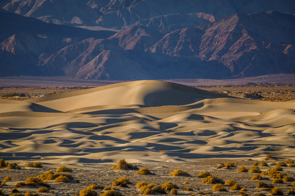 Death Valley Landscape Photography Workshop: Led By Guide Book 